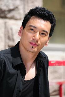 王坤最新爆料新闻报道内容,揭秘娱乐圈惊人内幕